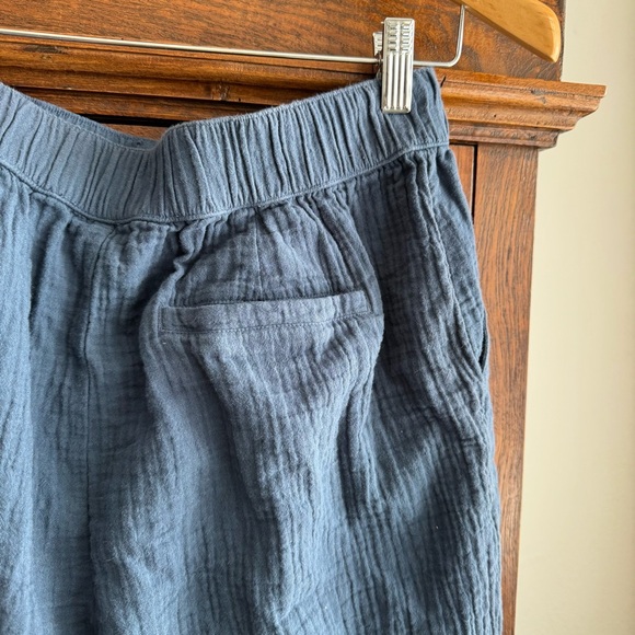 Pact Organic Cotton Coastal Double Gauze Rolled Cuff Pants - Picture 5 of 9